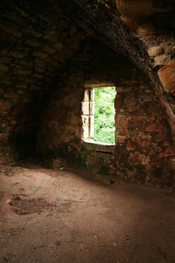 Innerwick Castle Castle in Innerwick, East Lothian Stravaiging